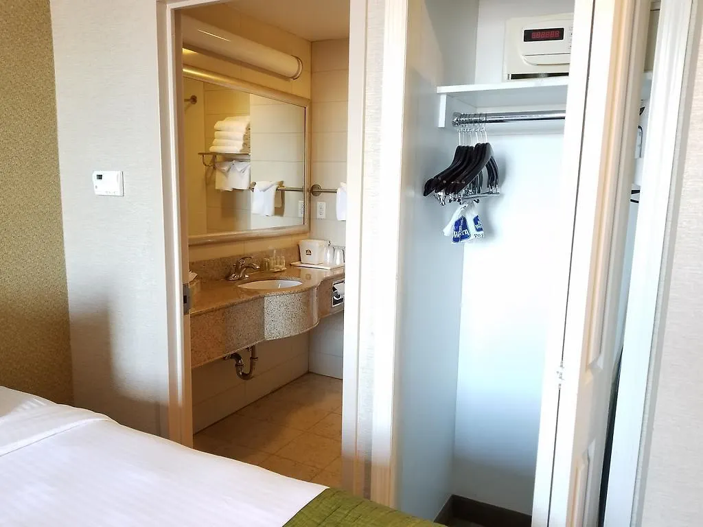 ***  Best Western Plus Plaza Hotel New York United States