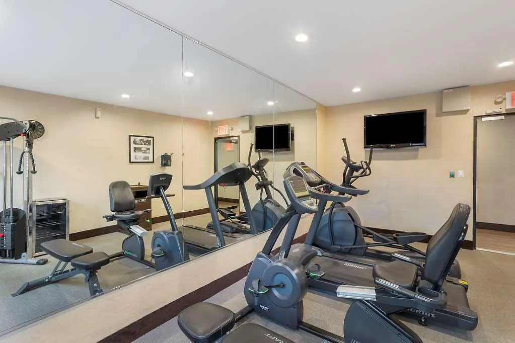 Best Western Plus Plaza Hotel New York